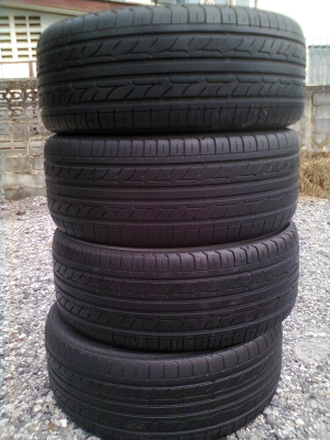 ขายแม็ก 4 รู100 ขอบ17 พร้อมยาง 215/45R17 ยางYOKOHAMA  ปี10 สวยๆ 1 ชุด