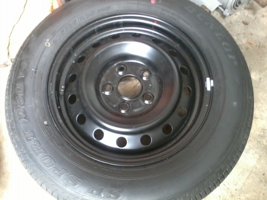 ขายยางถอดป้ายเเดง พร้อมกระทะ 5 รู DUNLOP 2013 15/65/205