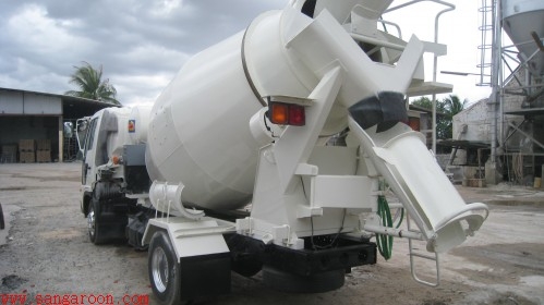 รับต่อรถโม่ปูน 4 คิว