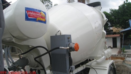 รับต่อรถโม่ปูน 4 คิว