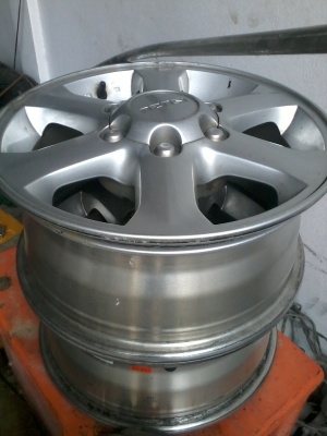 ขายล้อแม๊ก 16 นิ้ว อีซูซุ สภาพสวยครับ เดิมๆ มีครบ 4 วง