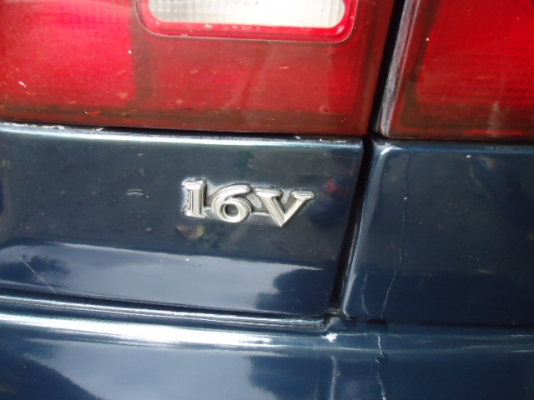 ขาย HYUNDAI  SONATA ปี 96 เกียร์ธรรมดา เครื่องสภาพดีมากเงียบ เรียบ ติดแก๊ส LPGลงเล่มแล้ว