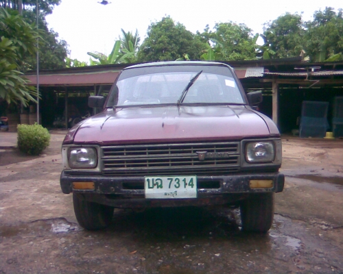 ขายด่วน โตโยต้า LN-40 ราคาถูก