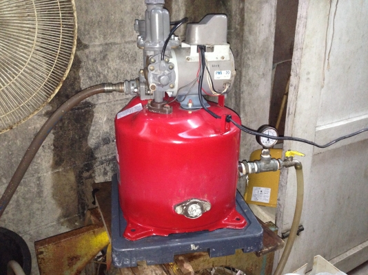 ขายปั้มน้ำ ITC ( Hitachi ) 200W สภาพสวย พร้อมใช้งาน รับประกันคุณภาพ ดูประวัติการขายผมได้ครับ