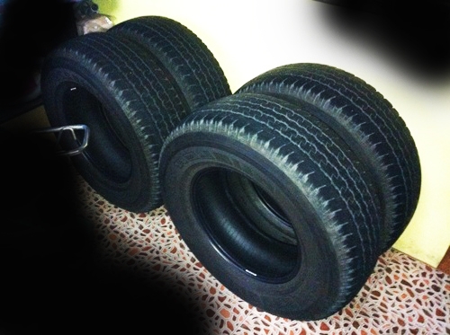 ยางถอดจากรถอีซูสุปิคอัพดอกเยอะ bridgestone 265/70/16