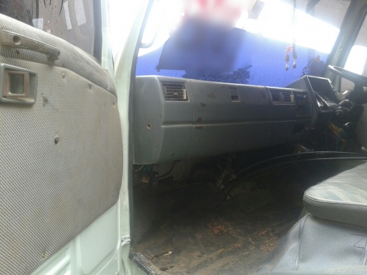 ขาย 6 ล้อดั้ม HINO FC 120แรงม้า (FC112) รถห้างแท้ๆ. ช่วงล่างใหญ่ F หน้า+หลังแล้ว พวงมาลัยพาวเวอร์ แอร์เย็น ยางสวย 6 เส้น คัซซีสวยกริ๊บ เครื่องแห้งแรง ดีมากๆ พร้อมใช้ พร้อมโอน.......... ขาย 6 ล้อดั้ม HINO FC 120แรงม้า (FC112) รถห้างแท้ๆ. ช่วงล่างใหญ่ F หน้า+หลังแล้ว พวงมาลัยพาวเวอร์ แอร์เย็น ยางสวย 6 เส้น คัซซีสวยกริ๊บ เครื่องแห้งแรง ดีมากๆ พร้อมใช้ พร้อมโอน..........