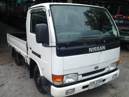 NISSAN ATLAS ปี2012 เคื่อง TD25 ทะเบียนไม่ติดเวลา