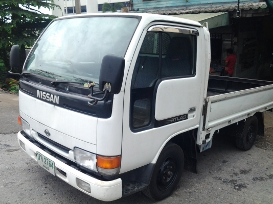 NISSAN ATLAS ปี2012 เคื่อง TD25 ทะเบียนไม่ติดเวลา
