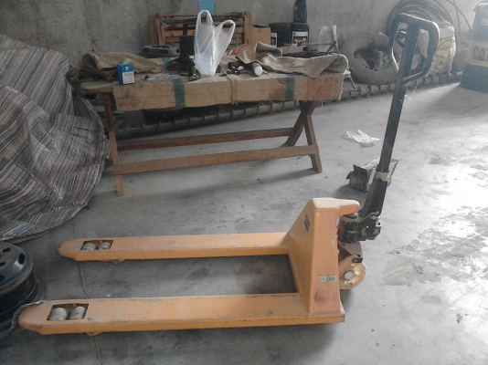 บริการรับซ่อมและขายรถฟอร์คลิฟท์ไฟฟ้าทุกรุ่น ทุกยี่ห้อ บริการรับซ่อมและขายรถฟอร์คลิฟท์ไฟฟ้าทุกรุ่น ทุกยี่ห้อ