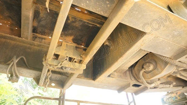 รถบรรทุก พ่วงดั๊มพ์ แม่-ลูก ยี่ห้อ HINO