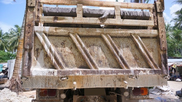 รถบรรทุก พ่วงดั๊มพ์ แม่-ลูก ยี่ห้อ HINO