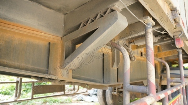 รถบรรทุก พ่วงดั๊มพ์ แม่-ลูก ยี่ห้อ HINO