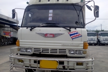 ขายสิบล้อ HINO FL227 เครื่อง EM100 รถสภาพสมบูรณ์ ขายเฉพาะหัวกับคัซซี