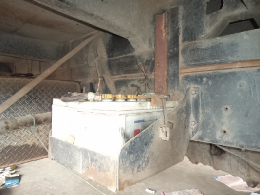 ขายรถอีซูซุ10ล้อใหญ่เครื่อง175แรง พวงมาลัยเพาเวอร์ เบรกทิิฟฟี