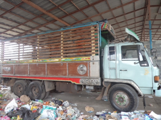 ขายรถอีซูซุ10ล้อใหญ่เครื่อง175แรง พวงมาลัยเพาเวอร์ เบรกทิิฟฟี