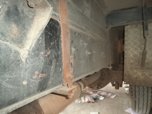 ขายรถอีซูซุ10ล้อใหญ่เครื่อง175แรง พวงมาลัยเพาเวอร์ เบรกทิิฟฟี