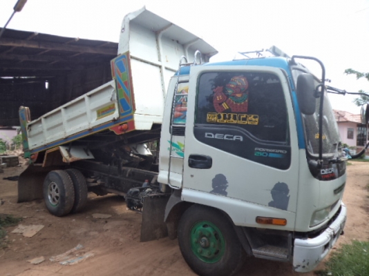 ขายรถ6ล้ออีซูซุเดก้าดั้ม195 แรง สภาพสวยพร้อมใช้งานคับ