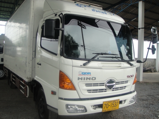 HINO FC4JJPA ปี 2548 ตู้บรรทุก 3 บาน