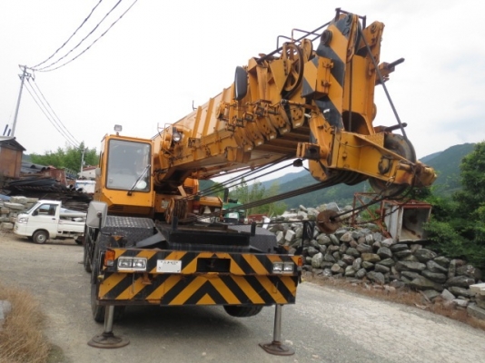 ขายรถเครน TADANO TR500M-2sn:581340ปี94,9008ชม.รถสภาพดีมากครับ ราคาไม่สูง มานะ085-9049669