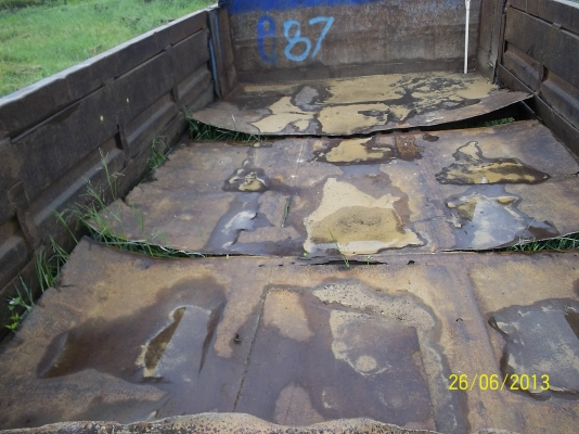 ขายกระบะดั้มถอดออกจากอิสุสุ 115แรง