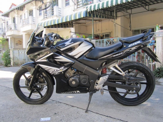 ยังไงก็ขาย CBR150ปี52ไมเหลืงเครื่องเดิมชุดโอนครบ