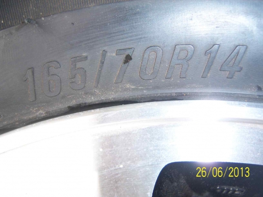 แม็ก ฮอนด้าศูนย์  ขอบ 14 สวยๆ พร้อมยาง ปี 10