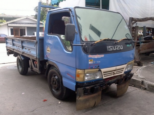 ขายถูกรถสี่ล้อไม่ติดเวลา ISUZU NKR66E 120แรงม้า แอร์เย็นมากกกก__@@