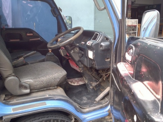 ขายถูกรถสี่ล้อไม่ติดเวลา ISUZU NKR66E 120แรงม้า แอร์เย็นมากกกก__@@