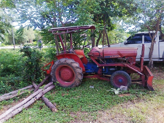 ขายด่วน..รถไถ KUBOTA L2600 รถสวย ไถแรง ทำงานไว สภาพสุดจี๊ด รถสวยแกร่ง สภาพที่พร้อมใช้ ในราคา ต่ำแสน.