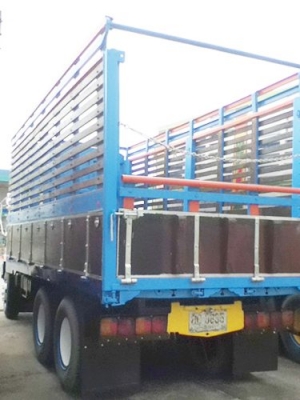 ขายรถบรรทุก 10 ล้อ เพลาเดียว หลายคัน ขายรถบรรทุก 10 ล้อ เพลาเดียว หลายคัน