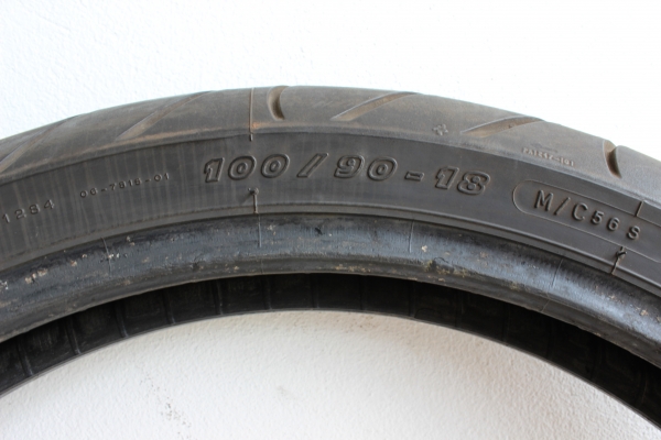 ขาย ! ยาง MICHELIN 18" 100/90 ขาย ! ยาง MICHELIN 18" 100/90