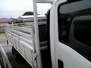 ขายดาวน์รถบรรทุก6ล้อกลาง NPR 75K 150แรงม้า