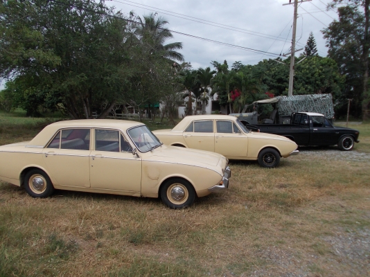 ขอแลกรถฟอร์ดคอแซปี   1977ทะเบียนกับบิ๊กไบค์