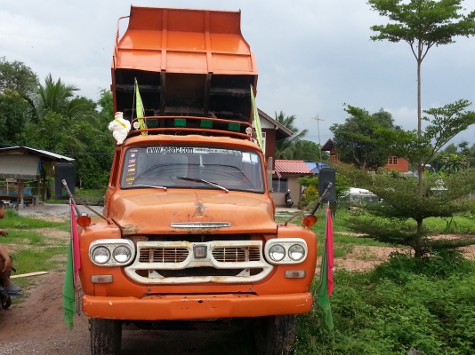 Isuzu หน้ายาว