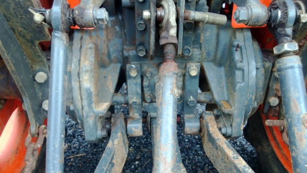 จองวันนี้ลดทันที่ 20,000 บาท KUBOTA L3608 ตามสภาพ พร้อมใบมีด ดันดินหน้า แถมผานตราช้าง มือสอง จองวันนี้ลดทันที่ 20,000 บาท KUBOTA L3608 ตามสภาพ พร้อมใบมีด ดันดินหน้า แถมผานตราช้าง มือสอง