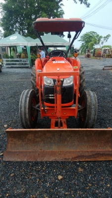 จองวันนี้ลดทันที่ 20,000 บาท KUBOTA L3608 ตามสภาพ พร้อมใบมีด ดันดินหน้า แถมผานตราช้าง มือสอง จองวันนี้ลดทันที่ 20,000 บาท KUBOTA L3608 ตามสภาพ พร้อมใบมีด ดันดินหน้า แถมผานตราช้าง มือสอง
