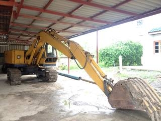 ขายแม่โค Komatsu Pc 120 รุ่น 2