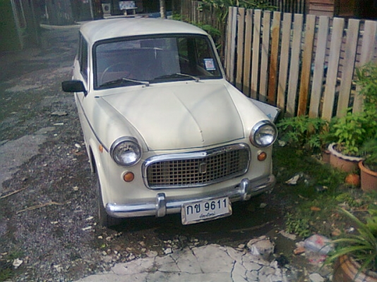 มาใหม่ๆคับ..รถโบราณ คลาสสิค Fiat 1100 d สภาพแห้งๆสวยๆของครบและพร้อมโอนคับ..