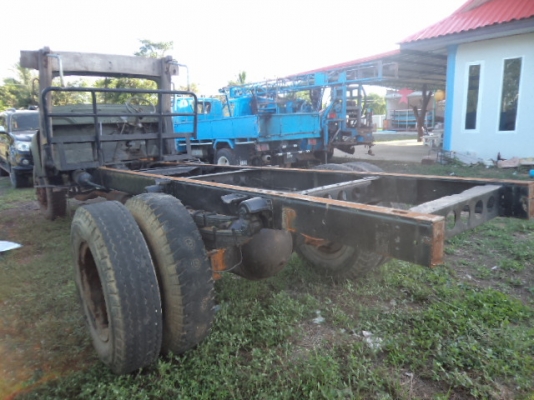 ขายรถ6ล้อหัวคัซซีพร้อมกะบะเทเลอร์เครื่อง120แรง พวงมาลัยเพาเวอร์ ช่วงล่างนิสสันยูดี