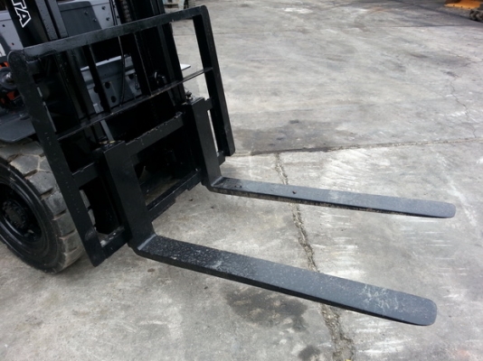 ขาย รถยก TOYOTA 2.5 ตัน รุ่น 6FD25 มือสองญี่ปุ่น ขาย รถยก TOYOTA 2.5 ตัน รุ่น 6FD25 มือสองญี่ปุ่น