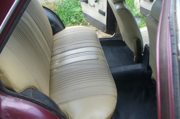 ขาย ดัสสัน บลูเบิร์ด SSS คลาสสิก ขาย ดัสสัน บลูเบิร์ด SSS คลาสสิก