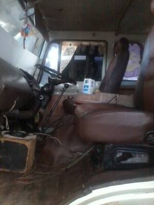 ขายรถบรรทุก10ล้อดั้ม2เพลา HINO FM187LAวางเครื่องHO7D-A turbo220แรง เครื่องดีแน่น คัสชีส์สวย รถสวยมากเลยครับ เดิมๆๆทุกอย่าง ดั้มโคราช