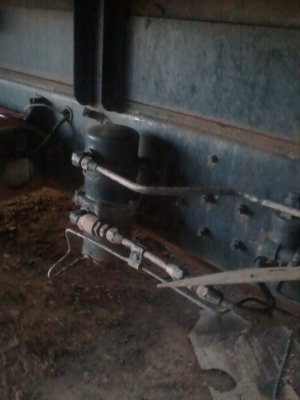 ขายรถบรรทุก10ล้อดั้ม2เพลา HINO FM187LAวางเครื่องHO7D-A turbo220แรง เครื่องดีแน่น คัสชีส์สวย รถสวยมากเลยครับ เดิมๆๆทุกอย่าง ดั้มโคราช