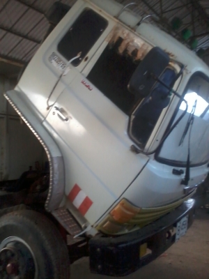 ขายรถบรรทุก10ล้อดั้ม2เพลา HINO FM187LAวางเครื่องHO7D-A turbo220แรง เครื่องดีแน่น คัสชีส์สวย รถสวยมากเลยครับ เดิมๆๆทุกอย่าง ดั้มโคราช