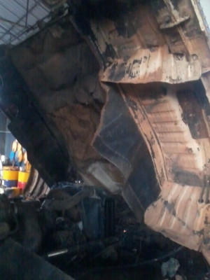 ขายรถบรรทุก10ล้อดั้ม2เพลา HINO FM187LAวางเครื่องHO7D-A turbo220แรง เครื่องดีแน่น คัสชีส์สวย รถสวยมากเลยครับ เดิมๆๆทุกอย่าง ดั้มโคราช