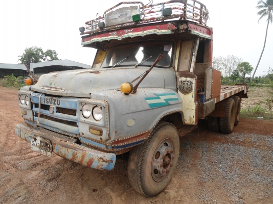 ขายด่วน สิบล้อหน้ายาวราคาถูก สองเพลาใหญ่ เครื่อง HO7C 195แรง คานหน้าใหญ่ ทะเบียนเต็มเป็นท้ายลาดแล้ว รีบโทรจอง 0843923995 0811838154