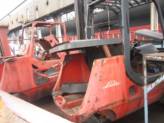 รถตักล้อยาง-CAT950E--950F-ขายรวม2คัน-แถมรถฟอร์คลิฟต์5คัน- รถตักล้อยาง-CAT950E--950F-ขายรวม2คัน-แถมรถฟอร์คลิฟต์5คัน-