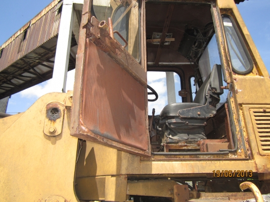 รถตักล้อยาง-CAT950E--950F-ขายรวม2คัน-แถมรถฟอร์คลิฟต์5คัน- รถตักล้อยาง-CAT950E--950F-ขายรวม2คัน-แถมรถฟอร์คลิฟต์5คัน-