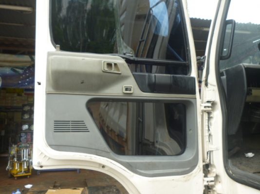 ขายสิบล้อเพลาเดียว JO8C คอกสูง ลดเหลือ 12 หมื่นถ้วน