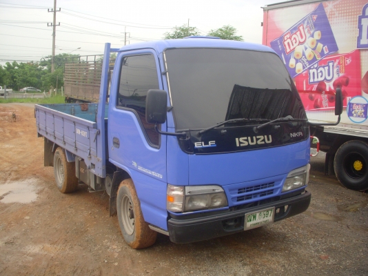 4ล้อ ISUZU NKR ไม่ติดเวลา**รถห้าง**